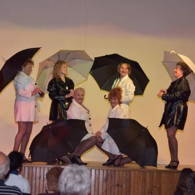Les parapluies